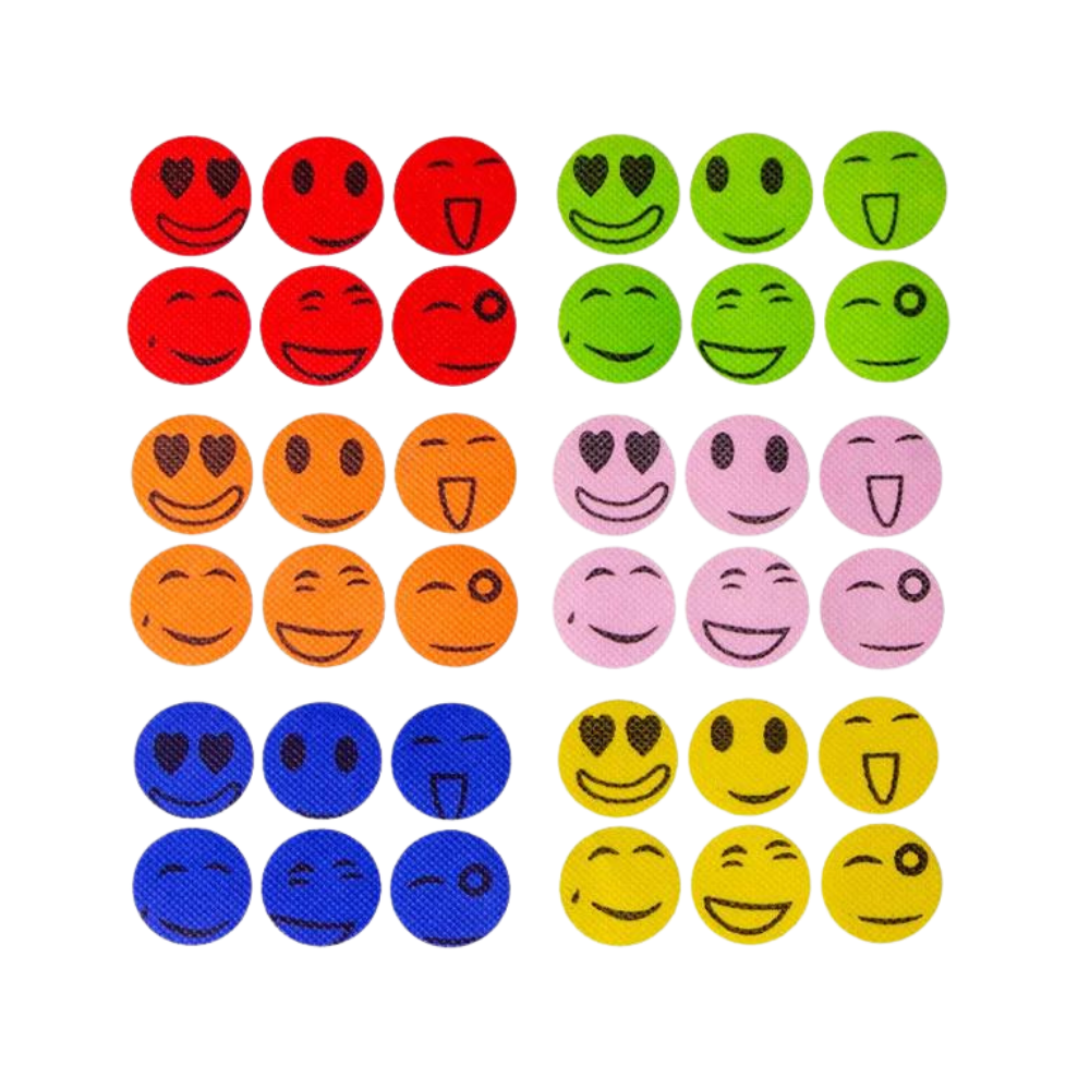 Autocollantes anti-moustiques Kinven, produtos cosméticos com ingredientes naturais, visíveis na embalagem do produto.
