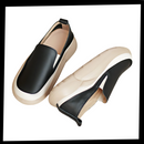 Mocassins leves e macios com plataforma, calçados femininos da marca Lacyhop, exibidos em embalagem com vários pares.