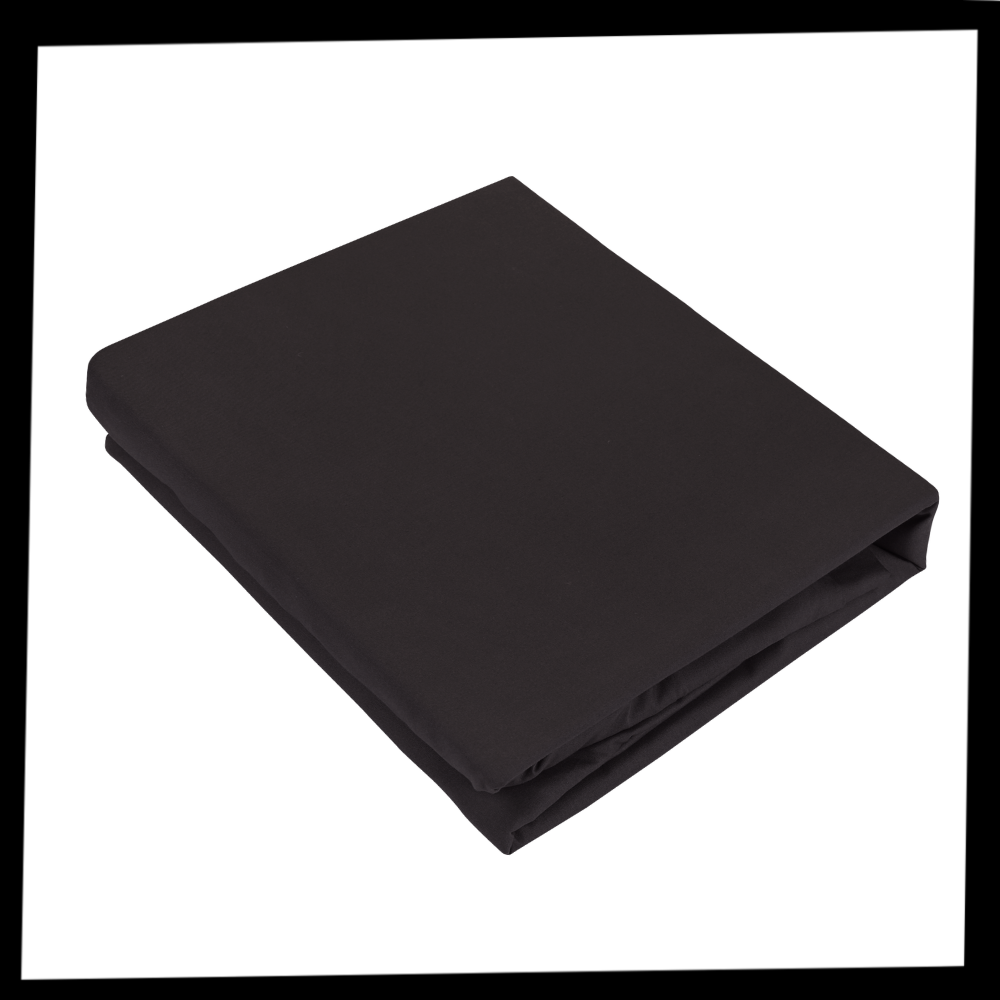 Toalha de mesa retangular em couro de carneiro da SRstrat, acabamento elegante e textura suave, ideal para decoração sofisticada