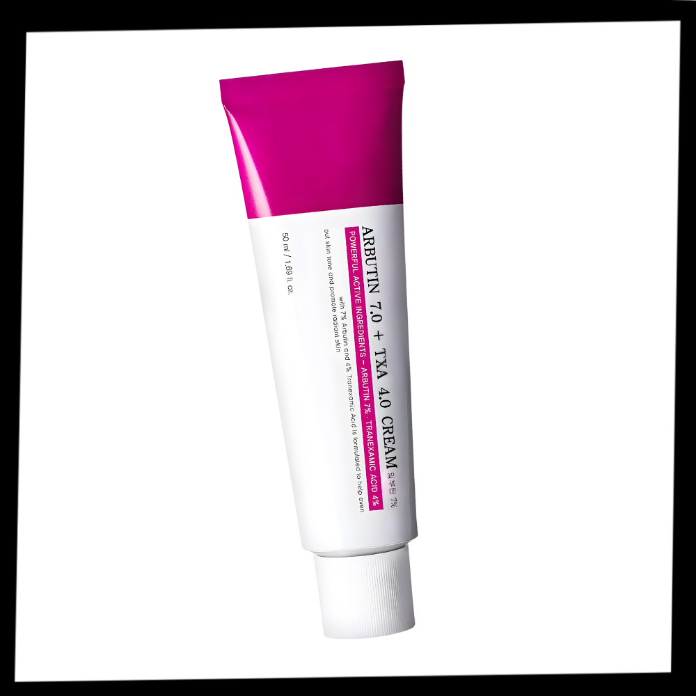 Creme cosmético Mantong à l'arbutine e à l'acide tranexamique, frasco branco com embalagem simples.