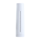 Destruidor de papel manual portátil da marca Shredders, compacto e branco, ideal para destruição de documentos pessoais.