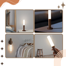 Lanterna de LED recarregável Landgoo com sensor de movimento, luz ambiente, corpo compacto e design moderno.