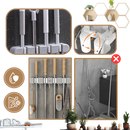 Suporte multifuncional para vassouras da Costway, ideal para organização e armazenamento de ferramentas de limpeza doméstica.