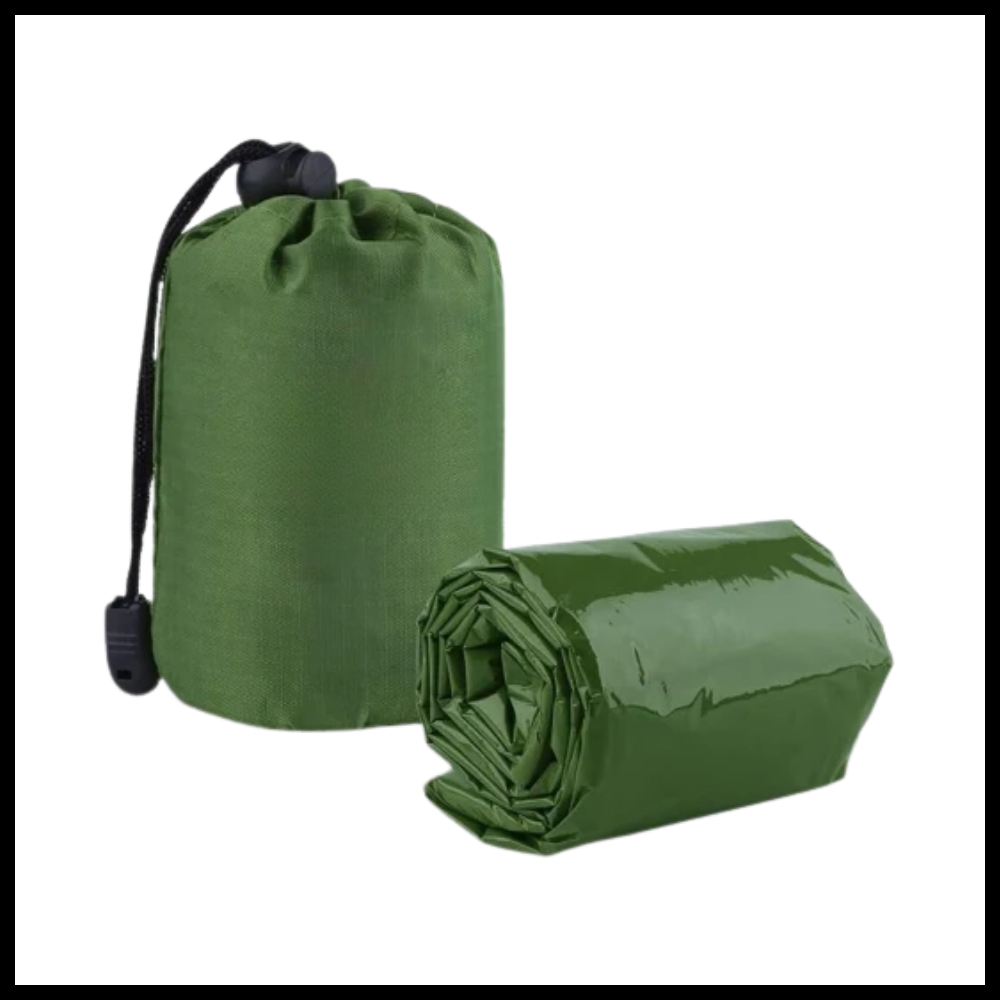 Sac de survie em Mylar da Emergency Zone, ideal para camping e atividades ao ar livre, resistente e compacto para emergências.