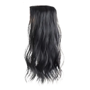Extensão de cabelo natural a clips da marca Hairdo, feita de cabelo preto ondulado e entrelaçado naturalmente.