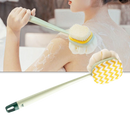 Escova de banho exfoliante para o corpo da marca Pakainn, com cerdas de nylon rosa para limpeza e renovação da pele.