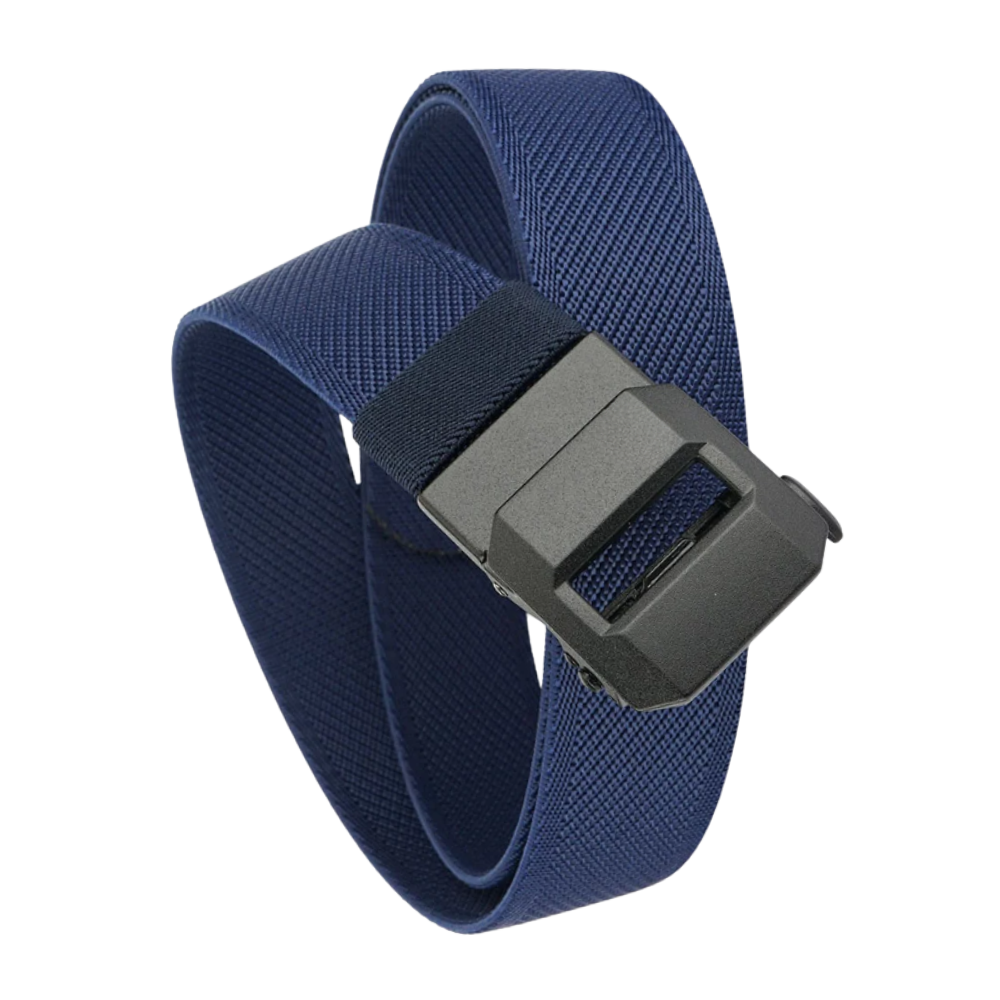 Cinturão de nylon azul royal com fivela automática da marca Alfani, mostrando a fivela de encaixe rattchet.