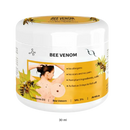 Creme botânica revitalizante da Saintsco, frasco com textura suave e embalagem elegante, ideal para cuidados com a pele.