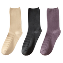 Três pares de meias de algodão com ribana para mulheres, nas cores creme, preto e marrom, da marca Sierra Socks.