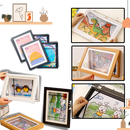 Quadro para fotos HearthSong Lil Davinci com acabamento liso, perfeito para exibir imagens com estilo moderno e elegante.