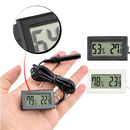 Mini termômetro e higrômetro digital Sodial, dispositivo com tela LCD para medição de temperatura e umidade.