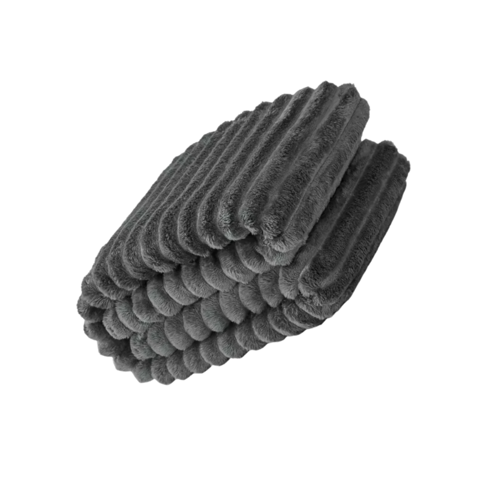 Cobertor de flanela macio e confortável da marca Home, em tons de carvão, disponível em tamanhos variados, ideal para aconchego.