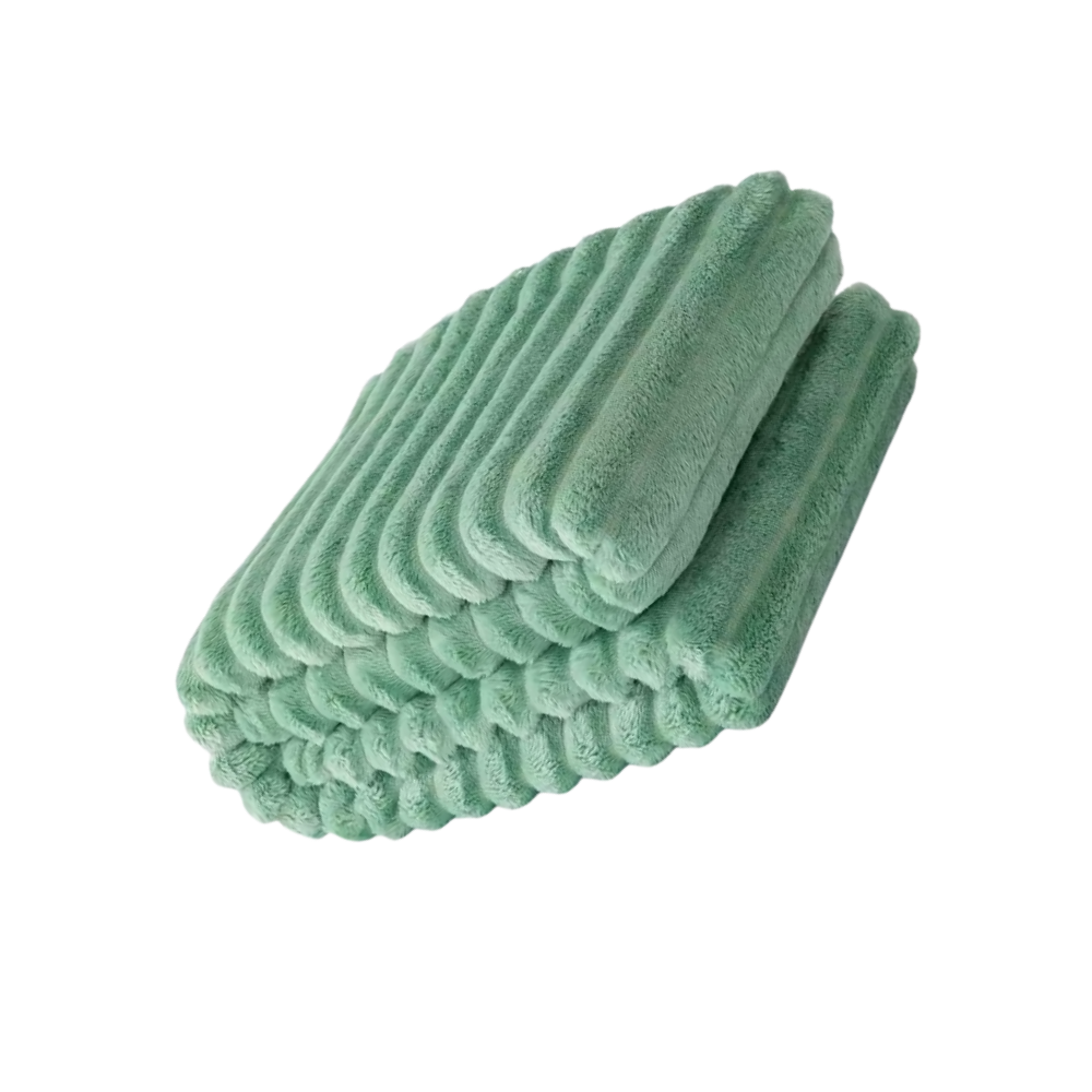 Cobertura de flanela macia e confortável da marca Home, disponível em tamanhos variados, na cor verde.