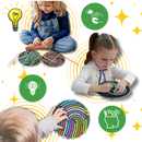 Quadro de atividades sensoriais anti-estresse da Carolilly, brinquedo educativo com elementos para estimular os sentidos e aliviar o estresse.