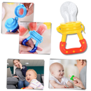 Sucete alimentar Supertots da Gyuunyuu com design prático e confortável, ideal para alimentação e dentição de bebês.
