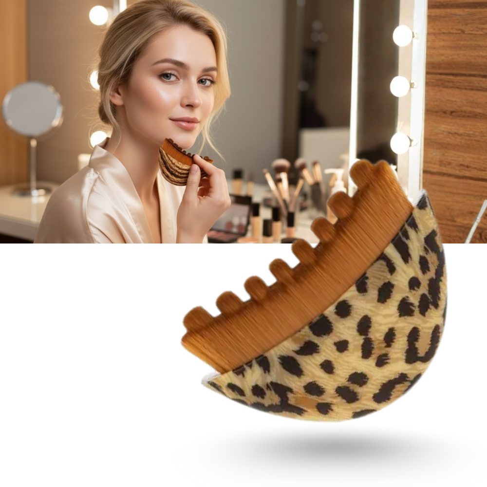 Escova facial Tapify para drenagem linfática, com cerdas de leopardo, usada para cuidados cosméticos e massagem facial.