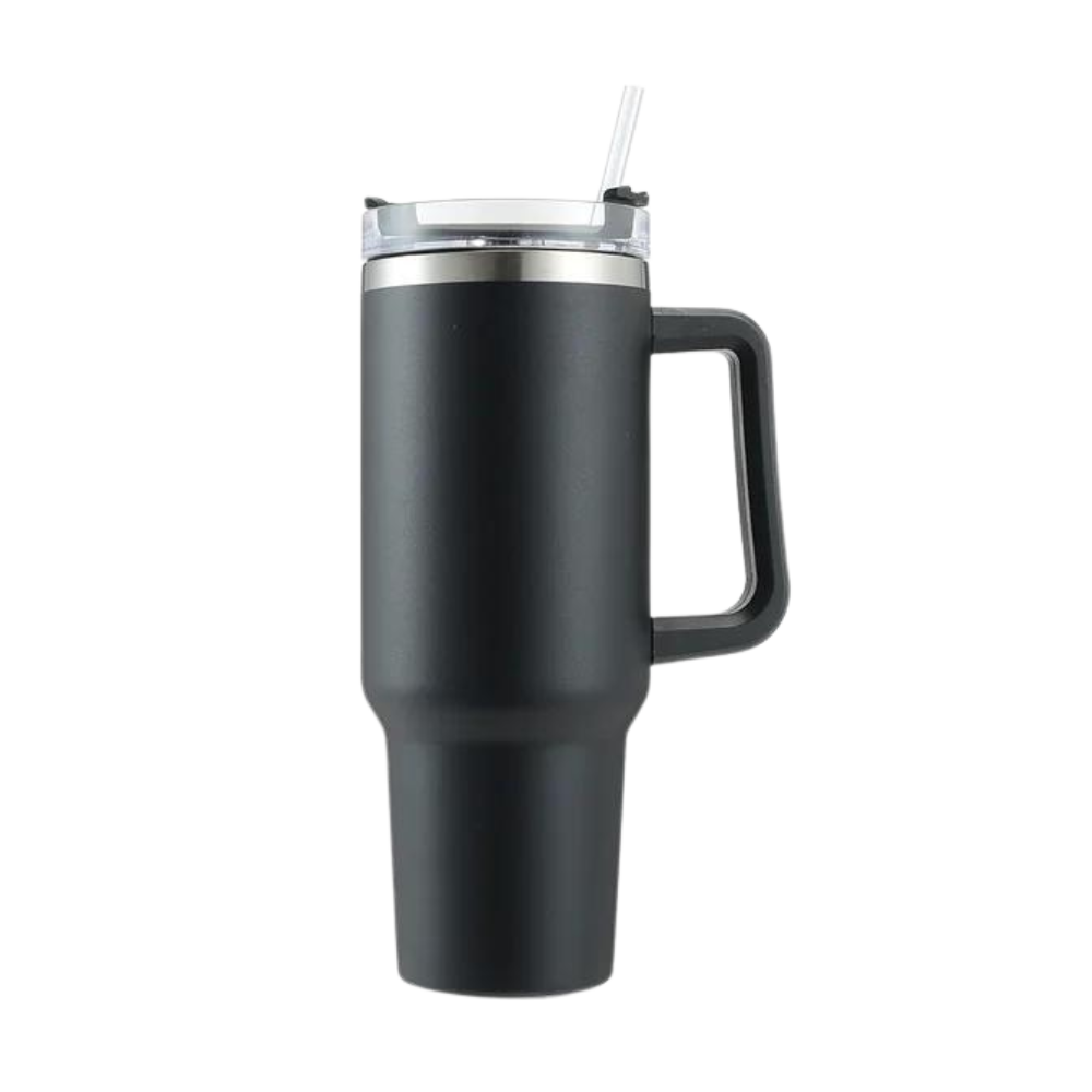 Caneca grande para carro Kowaku com alça preta, resistente e de capacidade elevada, ideal para bebidas durante viagens.