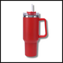 Caneca grande para carro Kowaku com alça, utensílio de artes de mesa, vista frontal com embalagem visível.