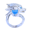 Anel artesanal de prata com formato de dragão, design único e detalhado, feito pela marca Saekor.