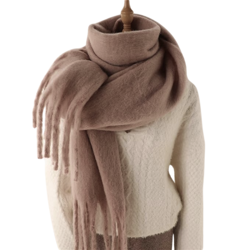 Cachecol feminino Sodial, tecido aconchegante e elegante na cor marrom, ideal para dias frios e estilo casual.