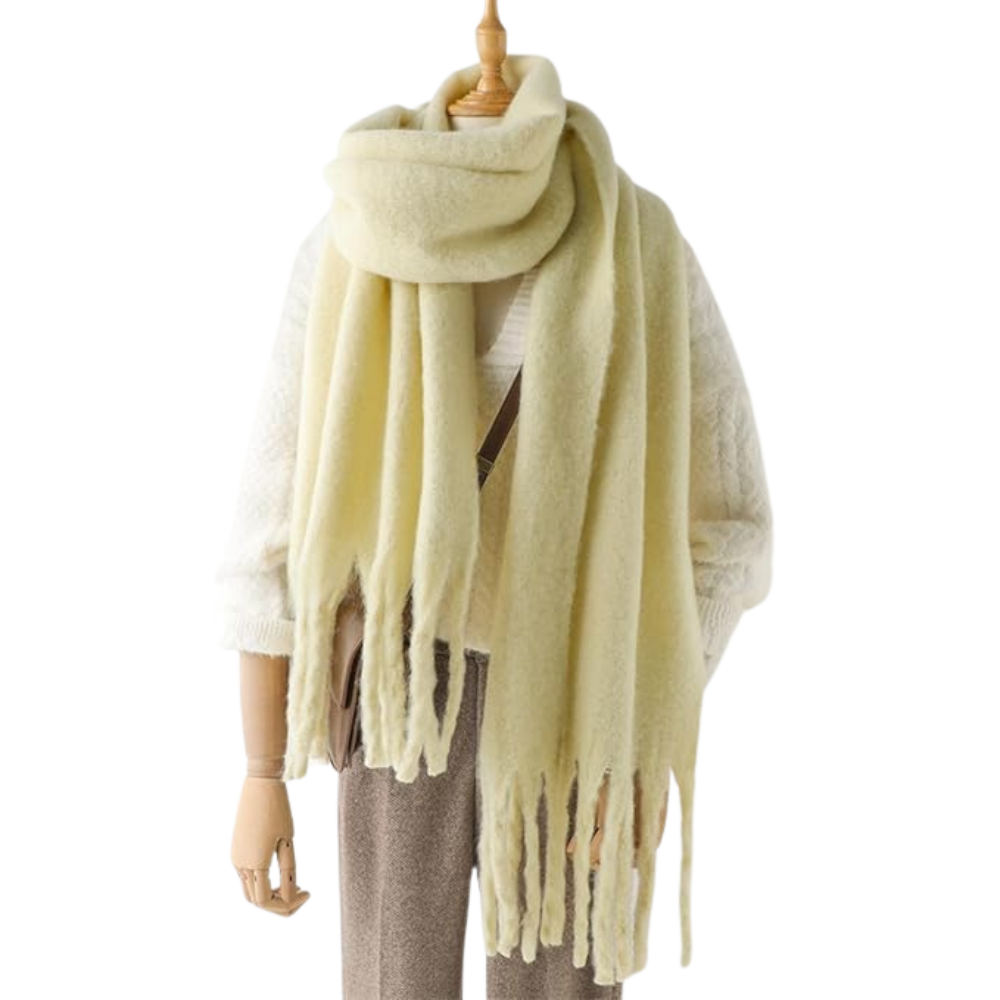 Cachecol feminino Sodial, tecido leve e aconchegante na cor amarelo claro, ideal para complementar looks elegantes e confortáveis.