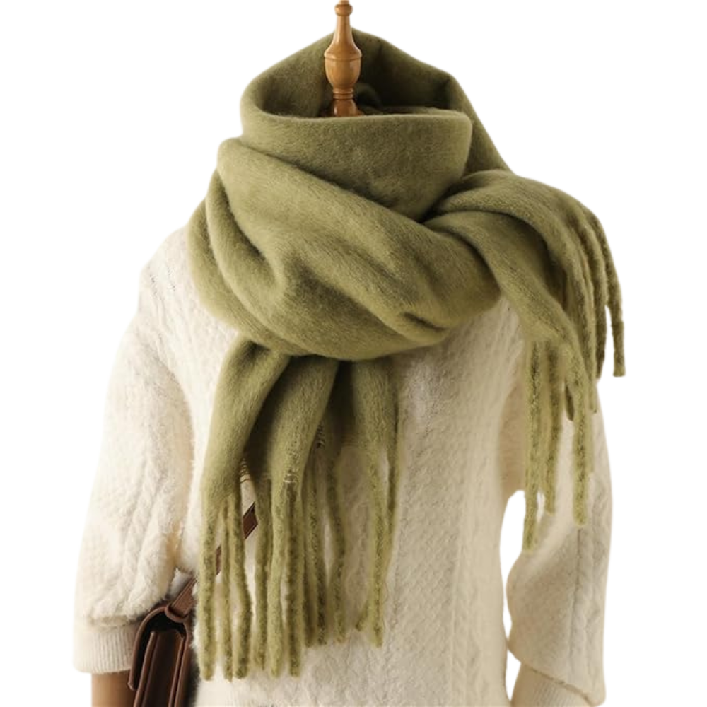 Cachecol feminino Sodial em verde militar, tecido aconchegante, ideal para frio e estilo casual.